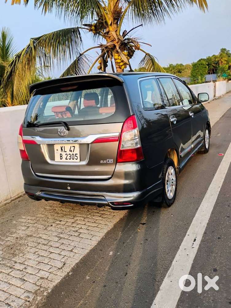 Toyota Innova 2004-2011 2.5 G4 Diesel 7-seater, 2011, Diesel