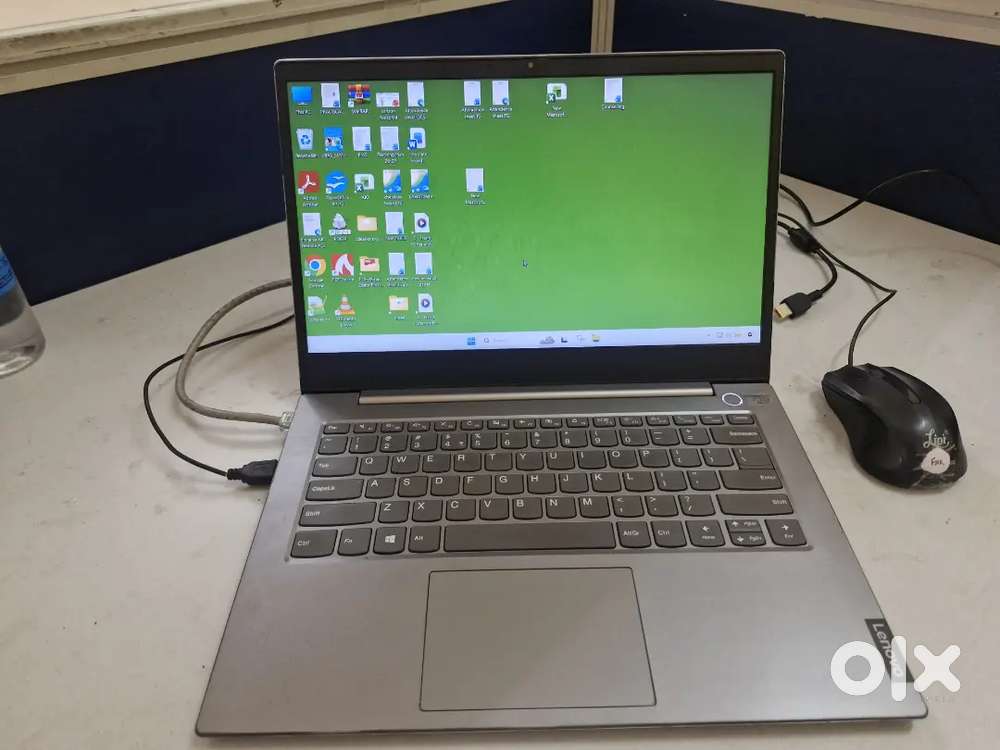 Lenevo V14 laptop