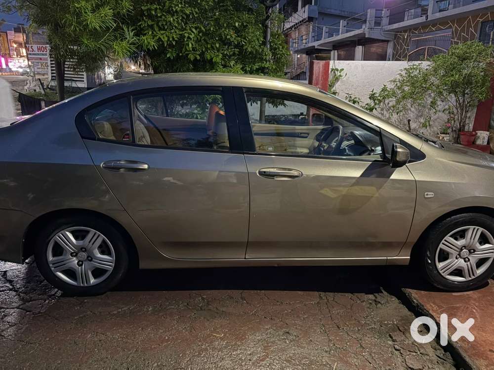 Honda City 2011 Variant