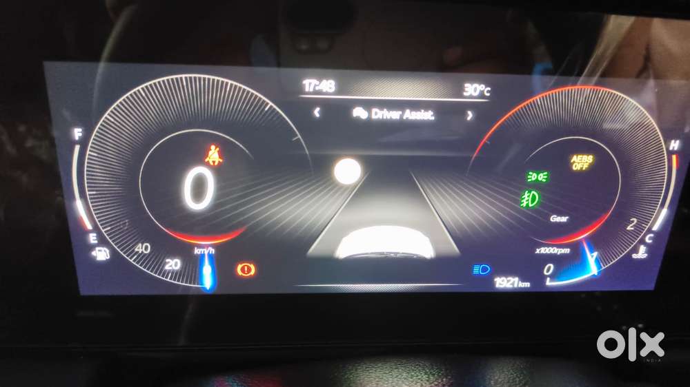 Mahindra Xuv700 Ax7 Luxury Pack Awd, 2025, Diesel