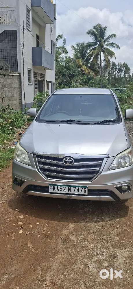 Toyota Innova Hycross 2014 Diesel Automatic