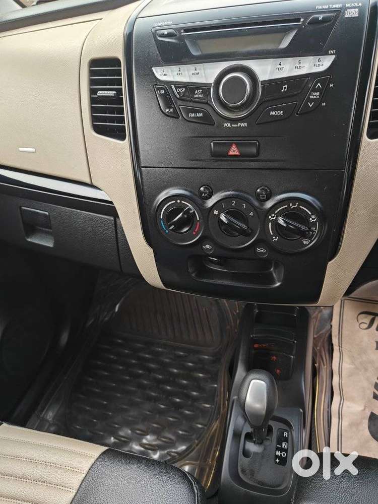 Maruti Suzuki Wagon R 1.0 Vxi Amt, 2017, Petrol
