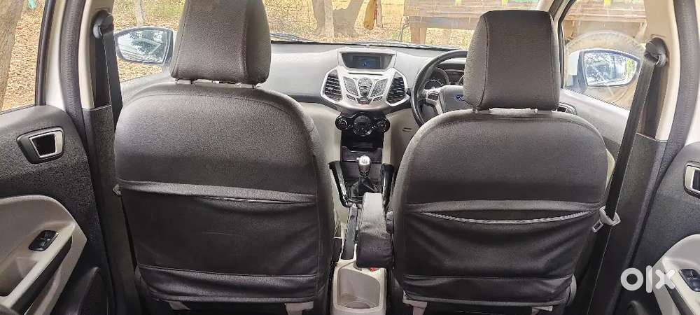Ford Ecosport 2013 Petrol 117000 Km Driven