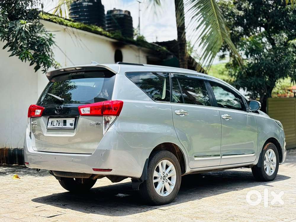 Toyota Innova Crysta 2.8 Gx At 7 Str, 2017, Diesel