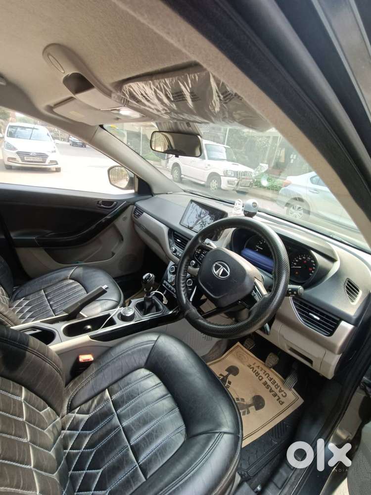 Tata Nexon Xm Mt