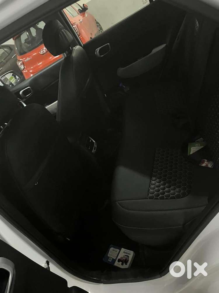 Hyundai Venue 2022 Diesel Well Maintained