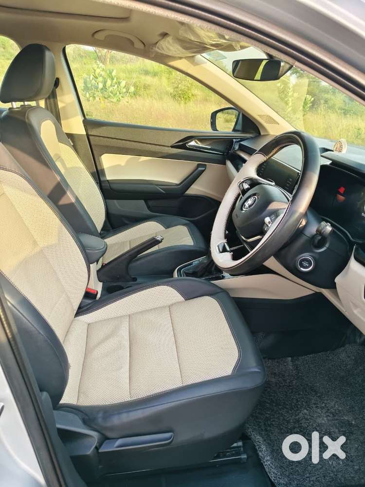 Skoda Slavia 1.0 Tsi Style At, 2023, Petrol