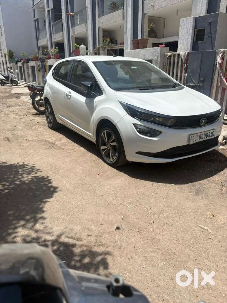 Tata Altroz 2020 Petrol 23600 Km Driven