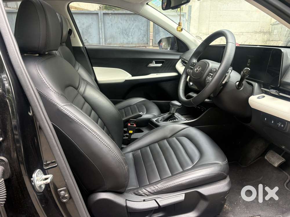Hyundai Verna 1.5 Sx Ivt, 2023, Petrol