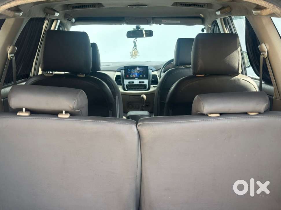 Toyota Innova 2.5 V 7 Str, 2010, Diesel