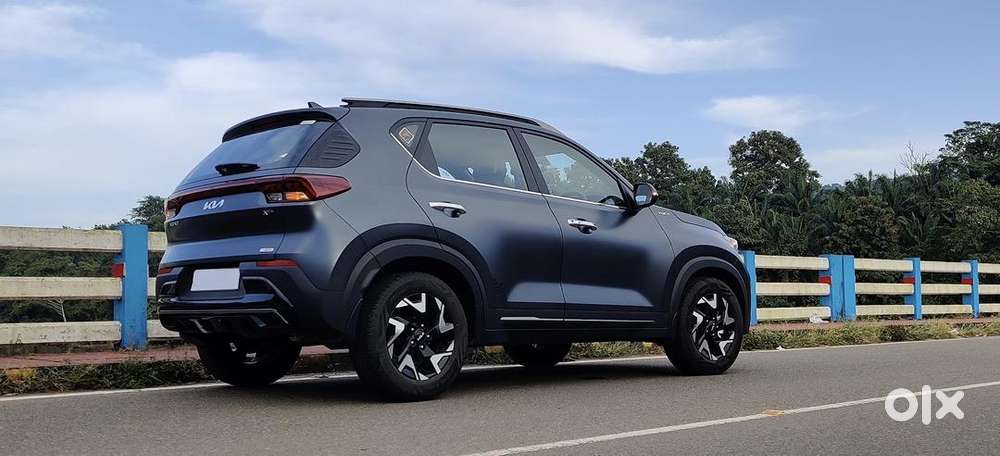 Kia Sonet X Line  Matt Graphite   2 Years Show Room Warranty Left