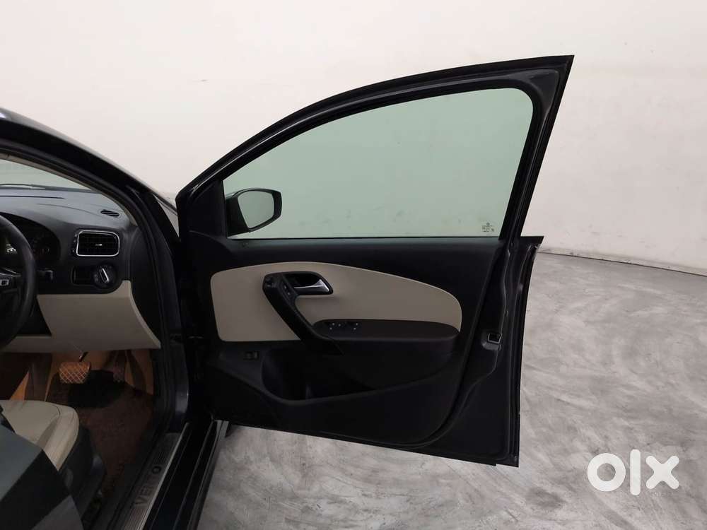 Volkswagen Vento 1.6 Highline, 2021, Petrol
