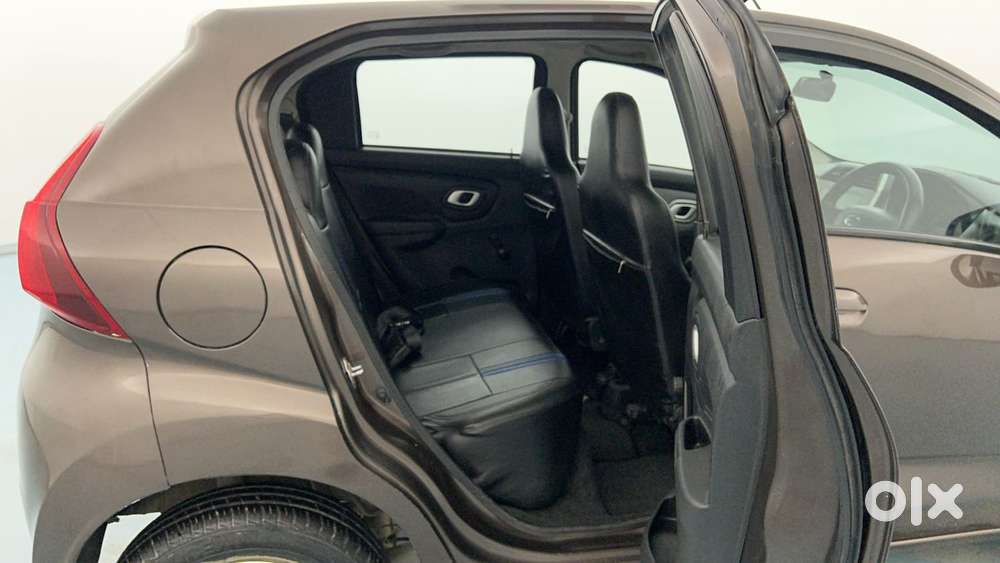 Datsun Redigo 1.0 T (o), 2021, Petrol