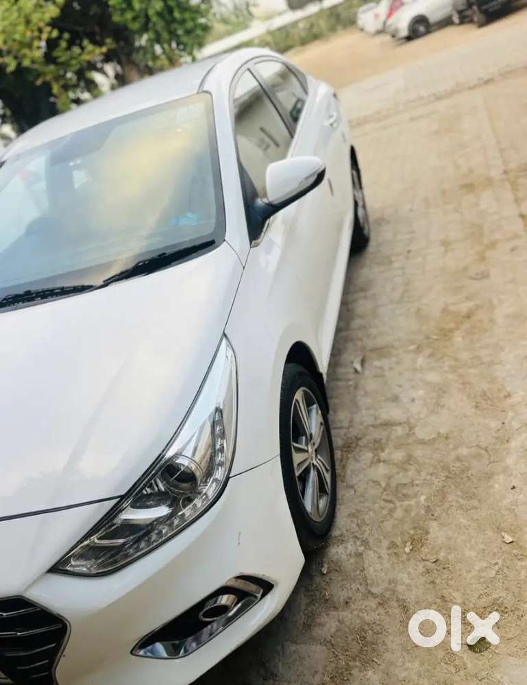 Hyundai Verna 1.6 Sx 2017 November