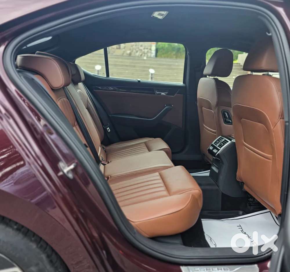 Skoda Superb, 2024, Petrol