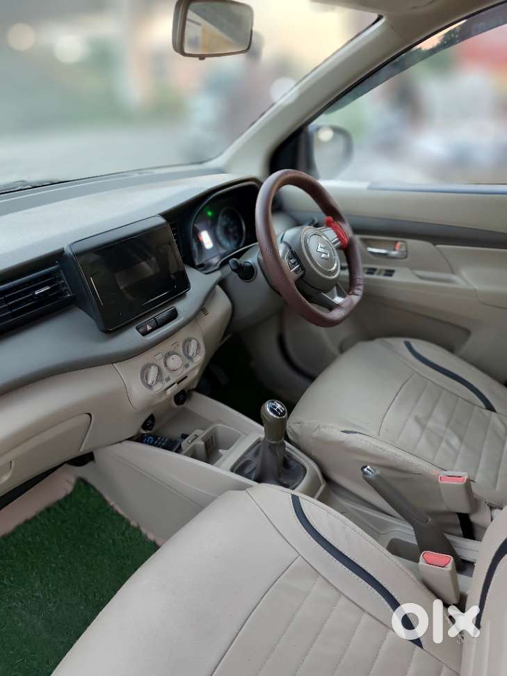 Maruti Suzuki Ertiga 1.5 Vxi, 2022, Petrol