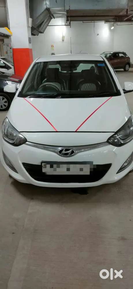 Hyundai I20 Sportz Petrol Manual 2014