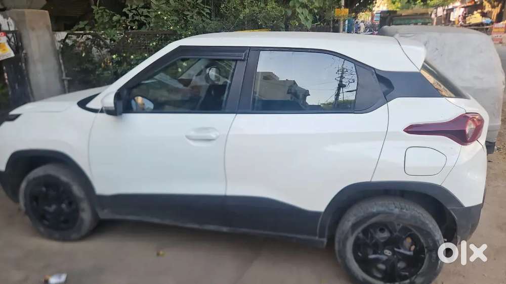 Tata Punch First Owner Petrol Is On Sale.