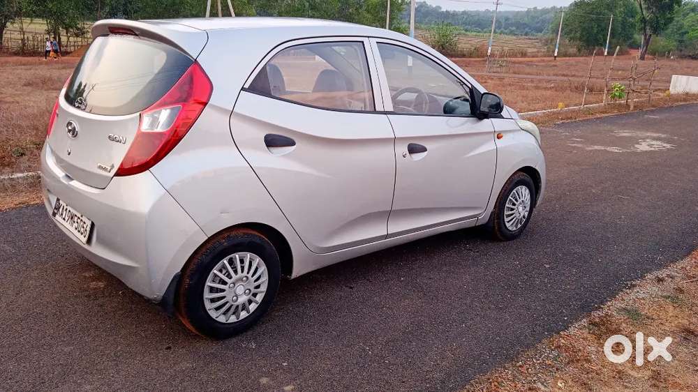 Hyundai Eon 2015 Petrol 73200 Km Driven
