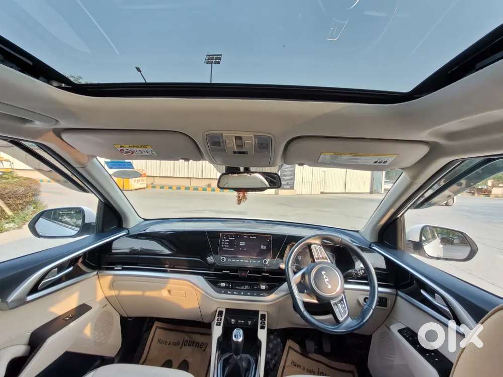 Kia Carens Luxury Plus 1.5 Turbo Imt (6 Seater) Top Model 2023