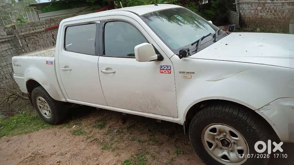 Tata Xenon 2018