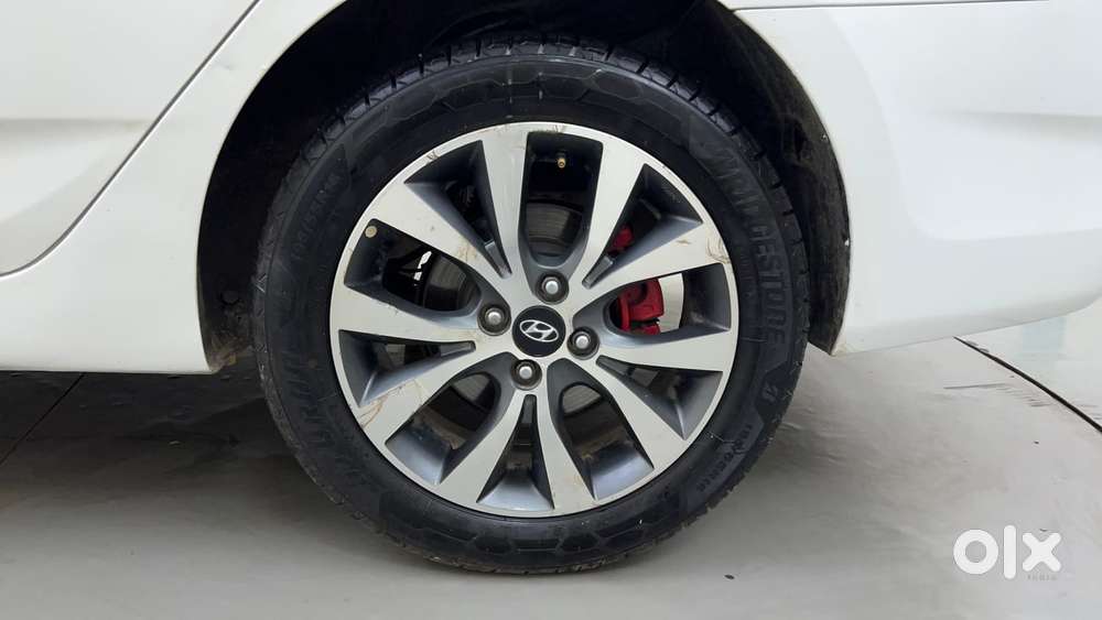 Hyundai Verna 1.6 Sx Vtvt (o) At, 2013, Petrol