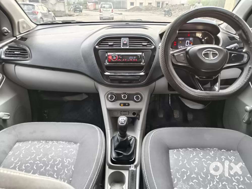 Tata Tiago Xe, 2021, Petrol