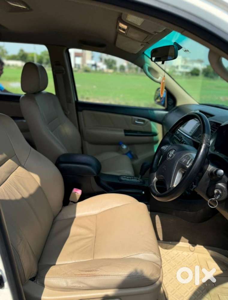Toyota Fortuner 3.0 4x2 Automatic, 2015, Diesel