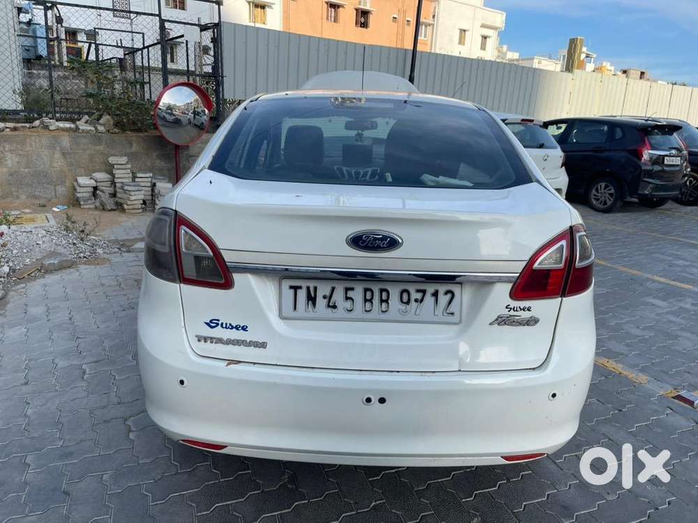 Ford Automatic Petrol 2012