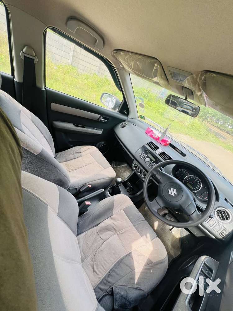 Maruti Suzuki Dzire 2009 Petrol 2000 Km Driven