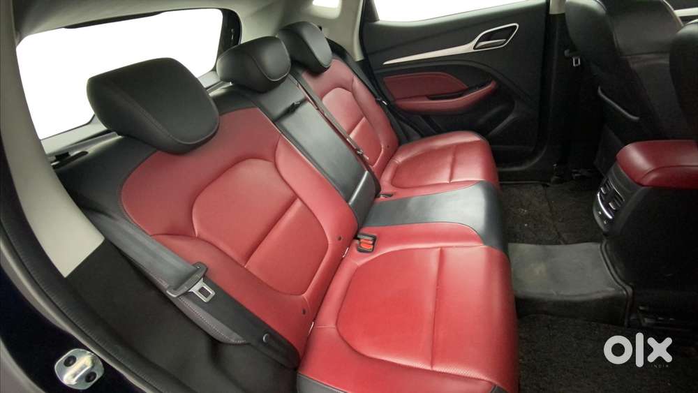 Mg Astor 1.5 Savvy Cvt S Red, 2024, Petrol