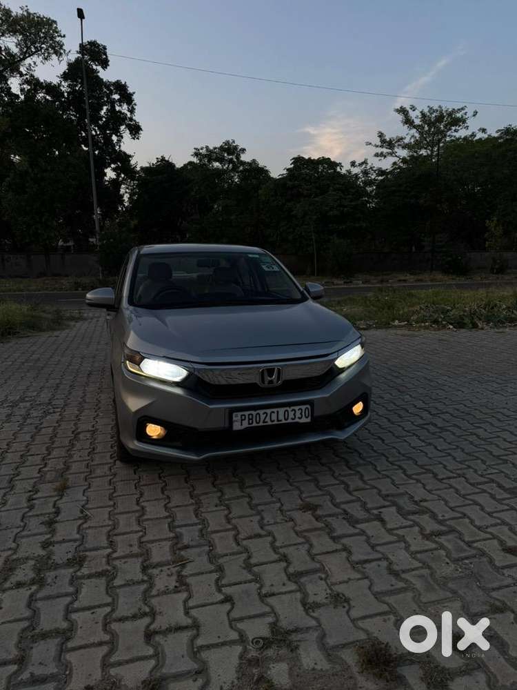 Honda Amaze Ivtec V