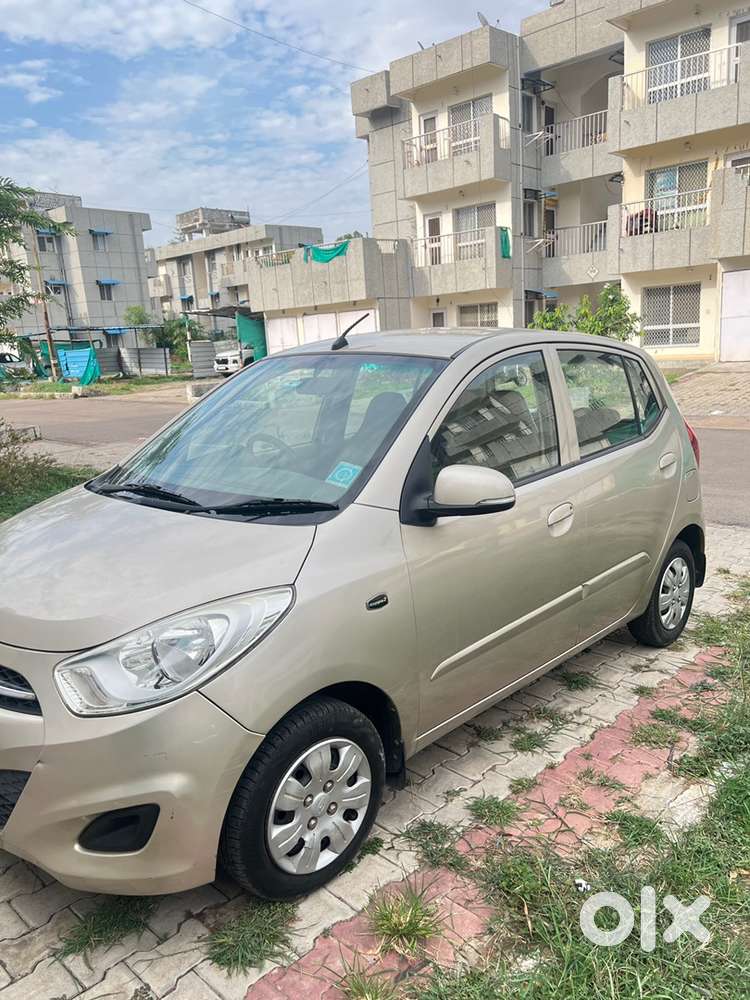Hyundai I10 Sportz Petrol 2012