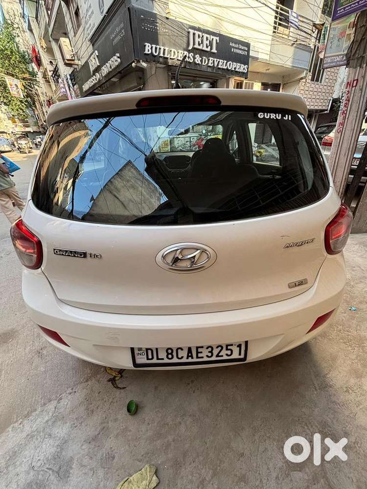 Hyundai Grand I10 Magna 2014  Cng + Petrol  87000 Km  Delhi