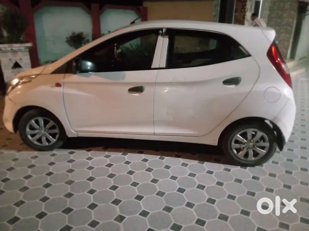 Hyundai Eon 2012 Petrol 70000 Km Driven