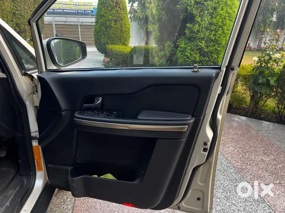 First Owner Tata Hexa Automatic