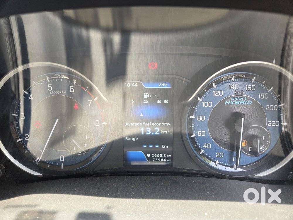 Maruti Suzuki Ertiga 1.5 Zxi Plus Shvs, 2021, Petrol