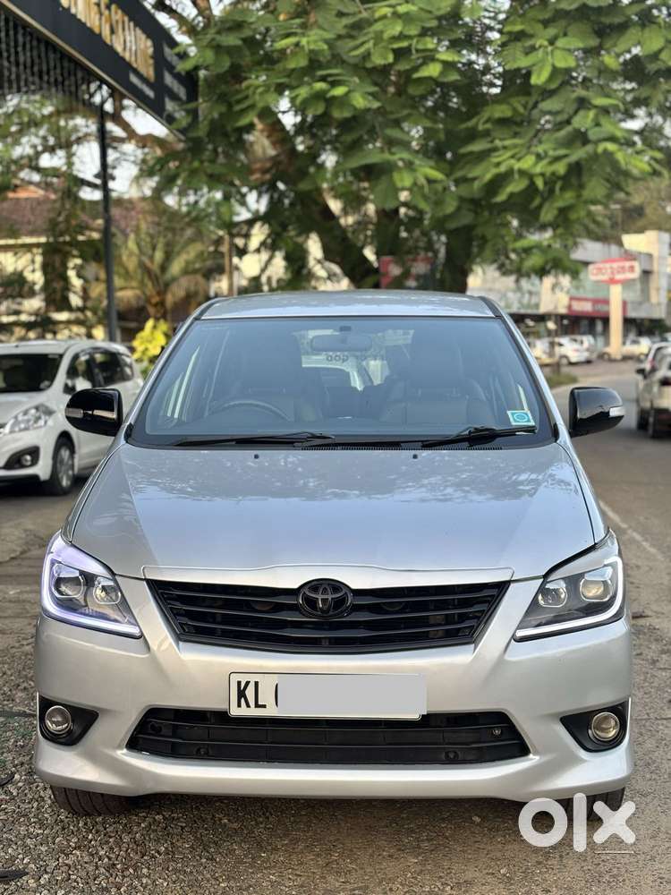 Toyota Innova 2.5 V 7 Str, 2013, Diesel