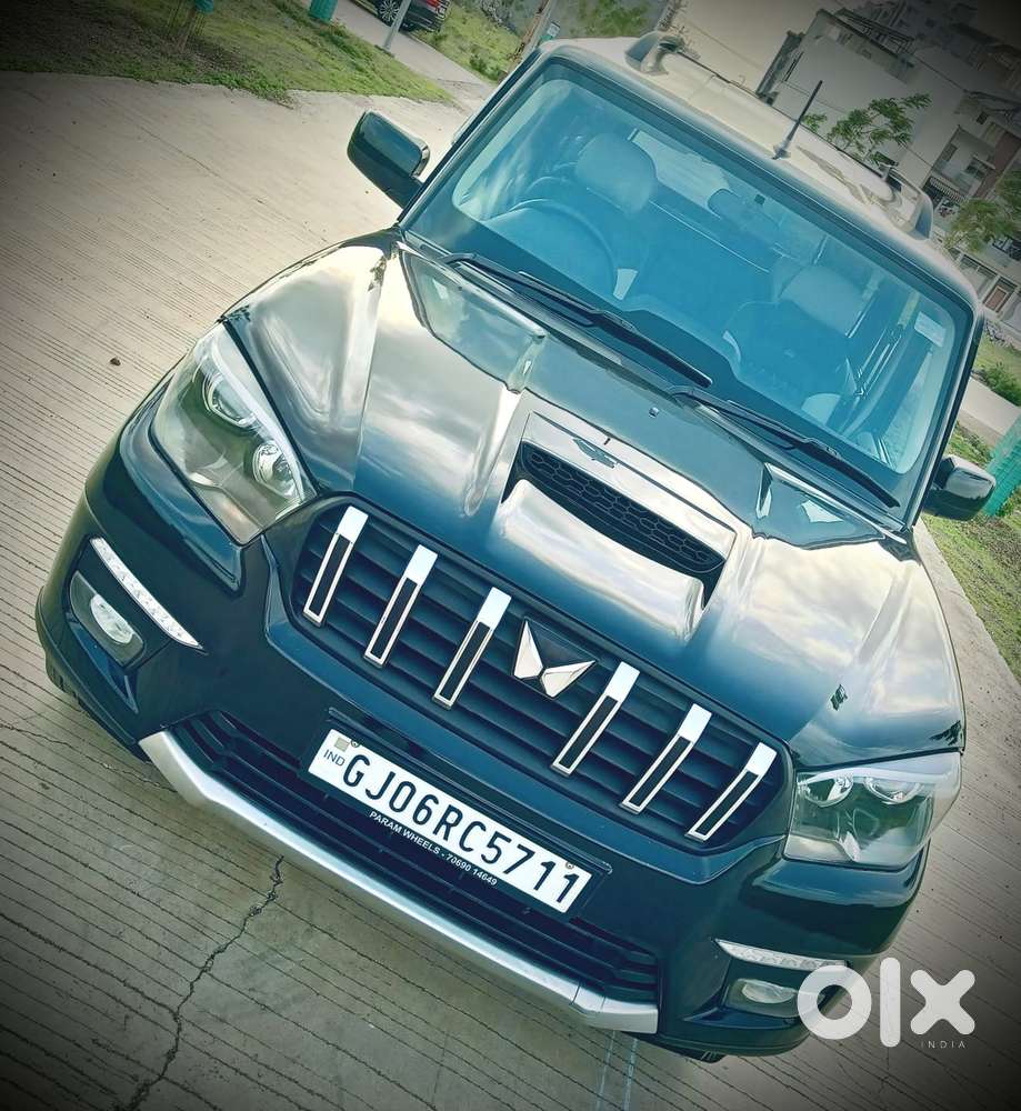 Mahindra Scorpio S11 Mt 7s, 2025, Diesel