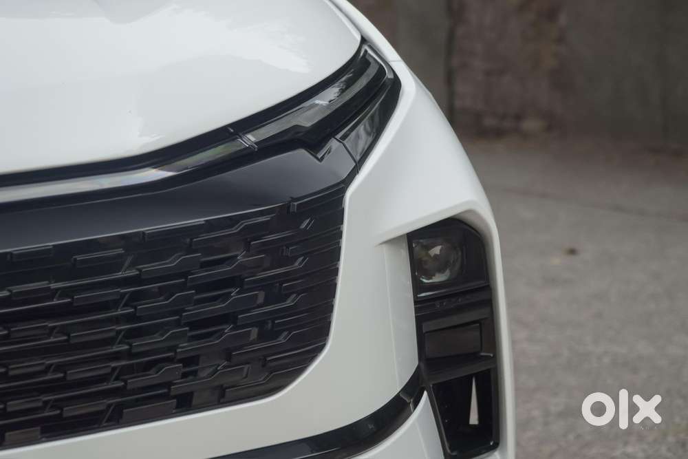 Tata Safari Pure Plus S At, 2025, Diesel