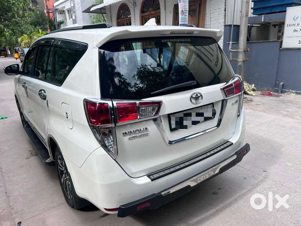 Toyota Innova Crysta 2.4 V 7 Str, 2023, Diesel