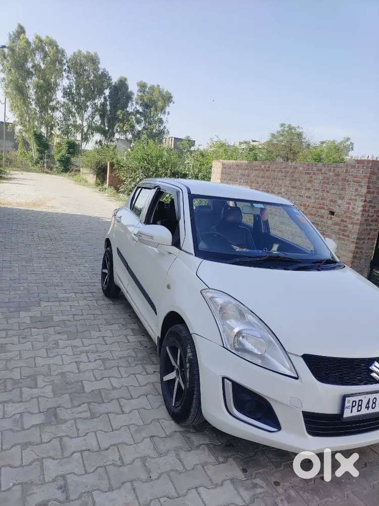 Maruti Suzuki Swift 2017 Diesel 94000 Km Driven