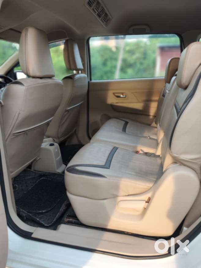 Maruti Suzuki Ertiga 1.5 Vxi, 2023, Petrol