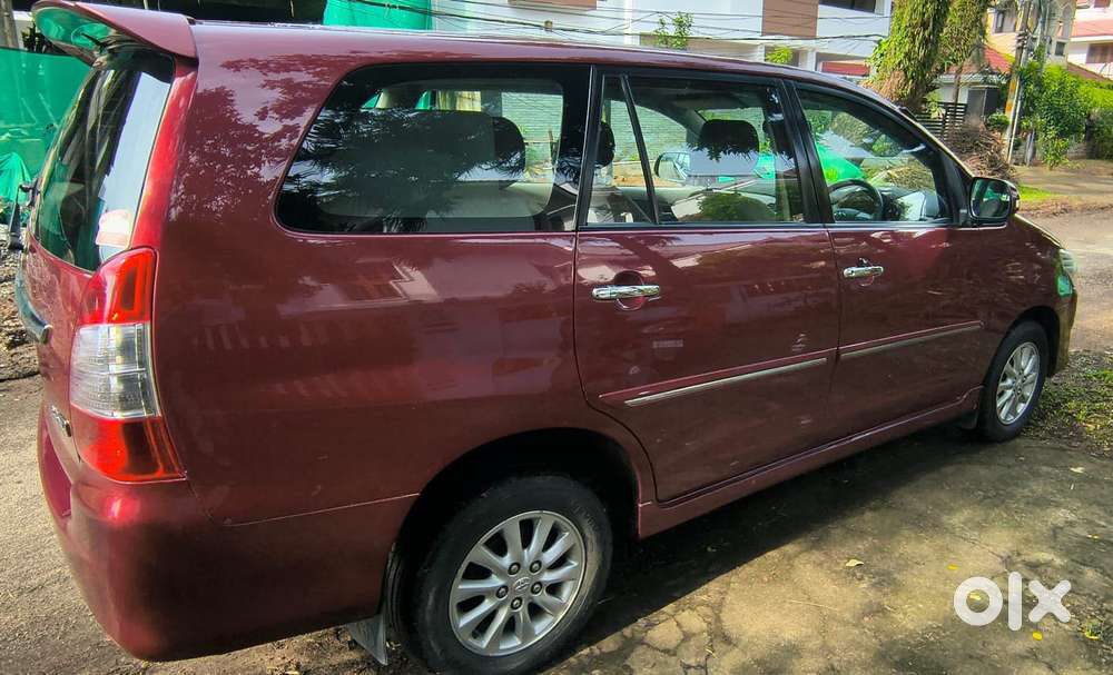 Toyota Innova 2.5 V 7 Str, 2012, Diesel