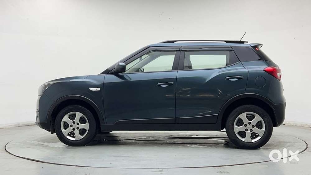 Mahindra Xuv300 W6, 2020, Petrol