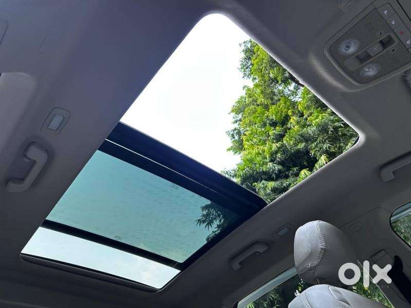 Mahindra Xuv700 2.0 Ax 5 Petrol At Str, 2023, Petrol