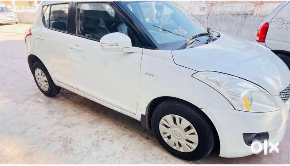 Maruti Suzuki Swift 2013 Petrol 140000 Km Driven