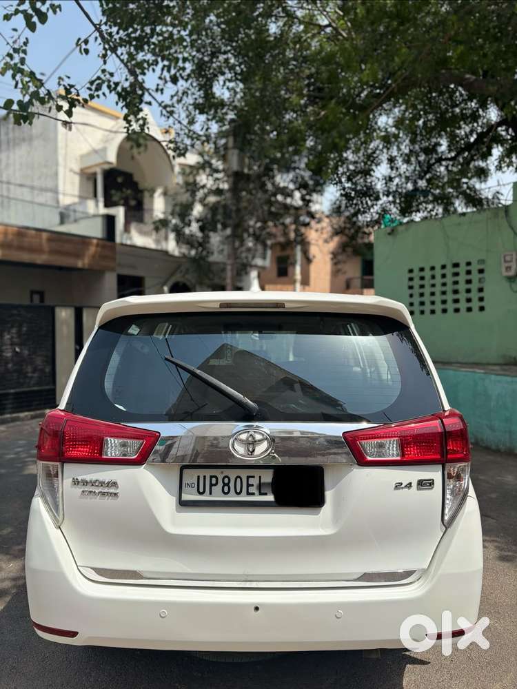 Toyota Innova Crysta 2.4 G Mt 8s, 2018, Diesel