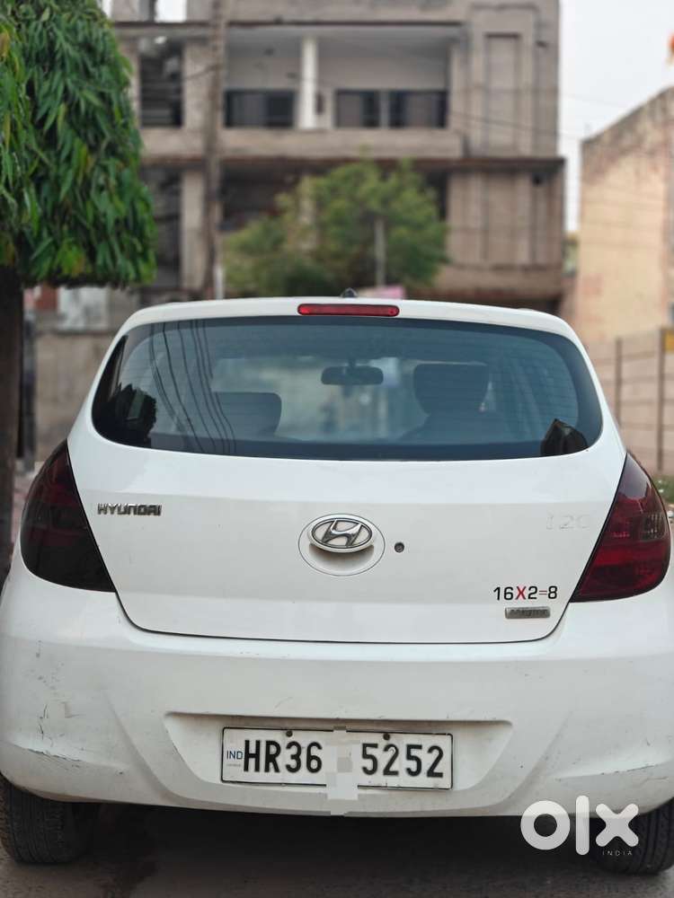 Hyundai I20 Magna 1.2 Vtvt, 2011, Petrol