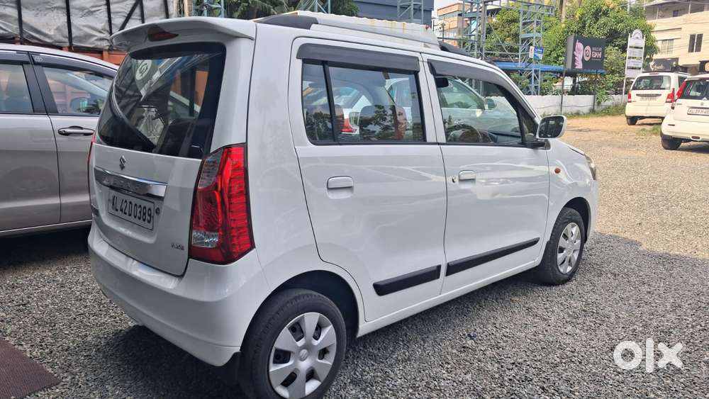 Maruti Suzuki Wagon R Lxi Bs Iv, 2010, Petrol
